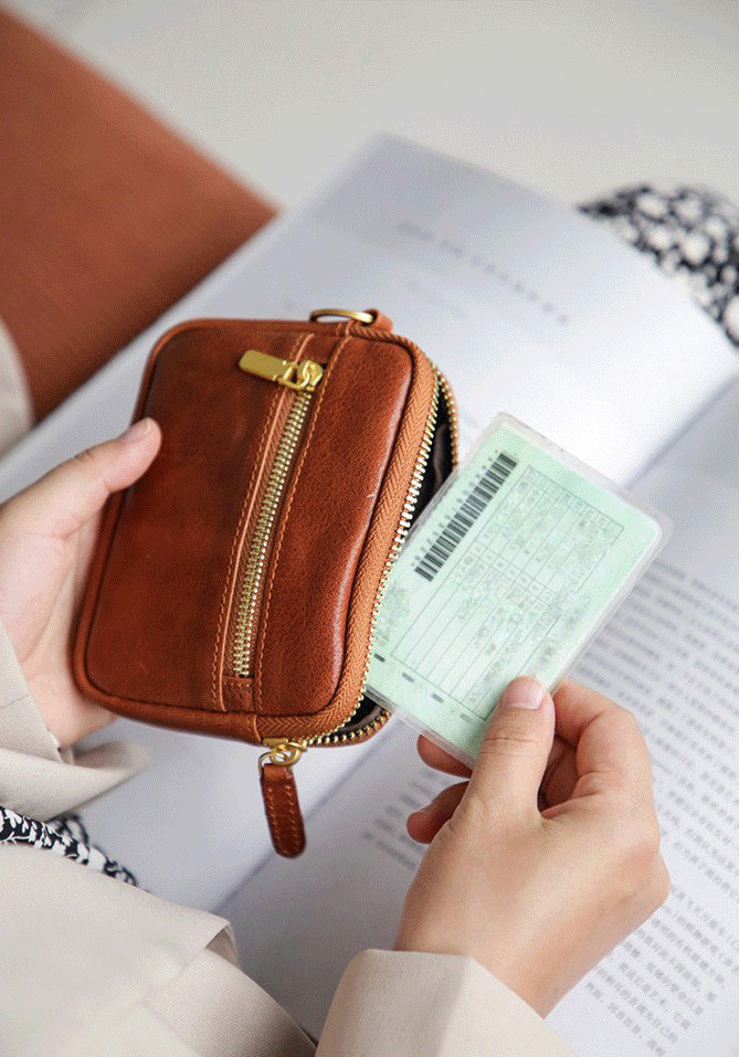 香港狄記皮具 狄記 原創真皮手工 ins郵差包 ins風格包包 頭層牛皮包包 皮革 原創手工真皮 皮件 DEEPKEE 復古真皮手工包