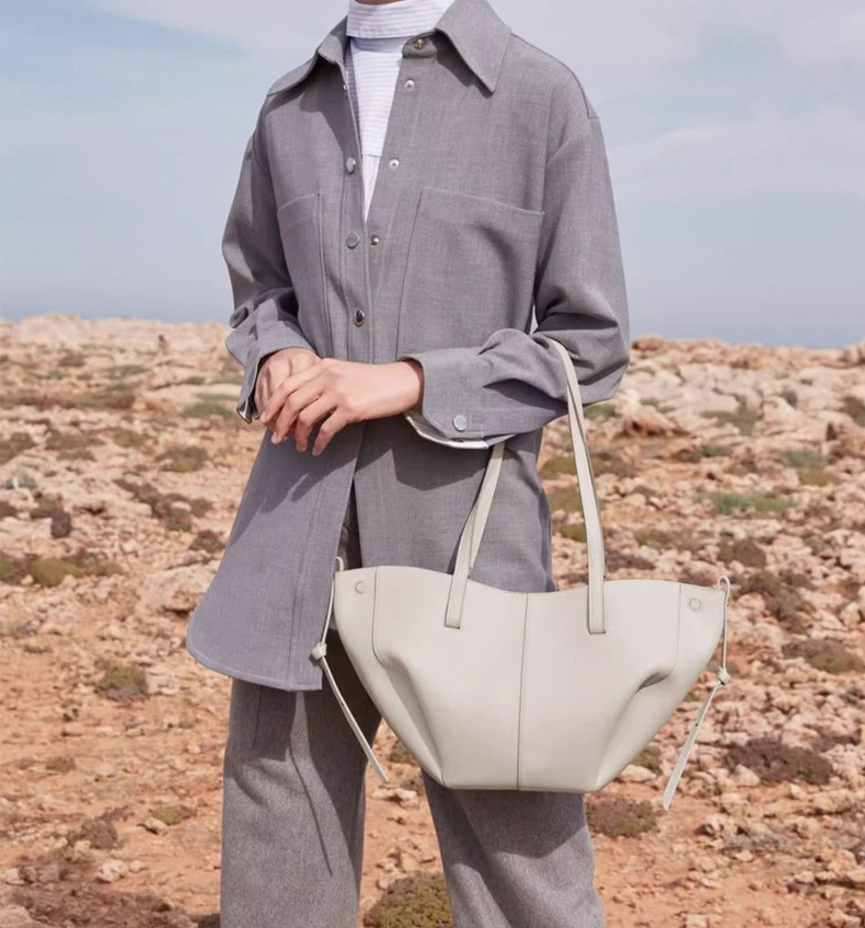 DEEPKEE original nubuck handmade full-grain genuine leather cowhide bag 翅膀包 Cyme 牛皮手提包 5969 號