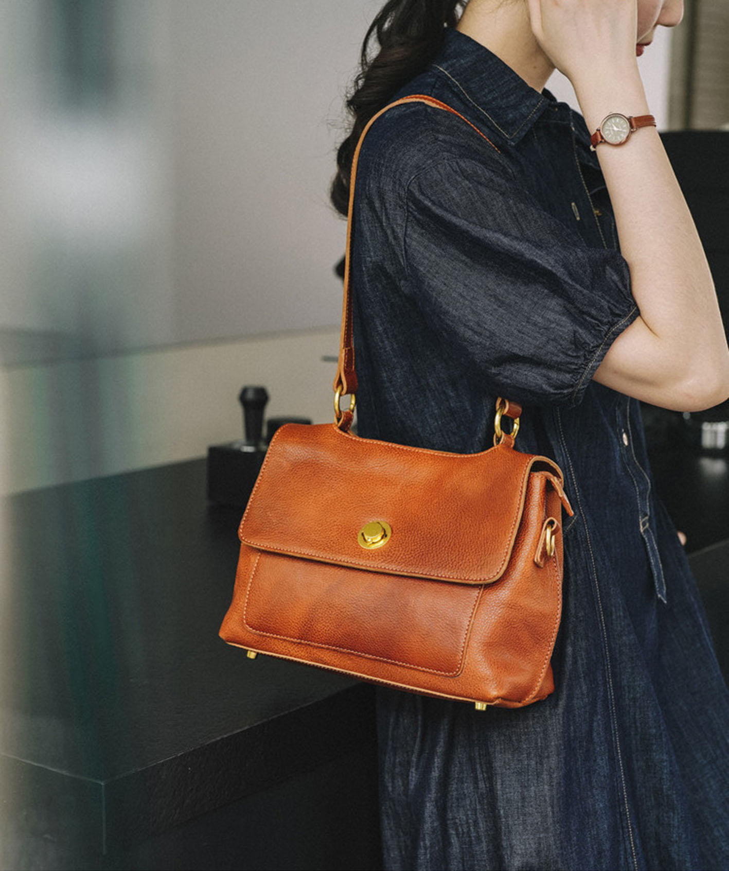 香港狄記皮具 狄記 原創真皮手工 ins郵差包 ins風格包包 頭層牛皮包包 皮革 原創手工真皮 皮件 DEEPKEE 復古真皮手工包