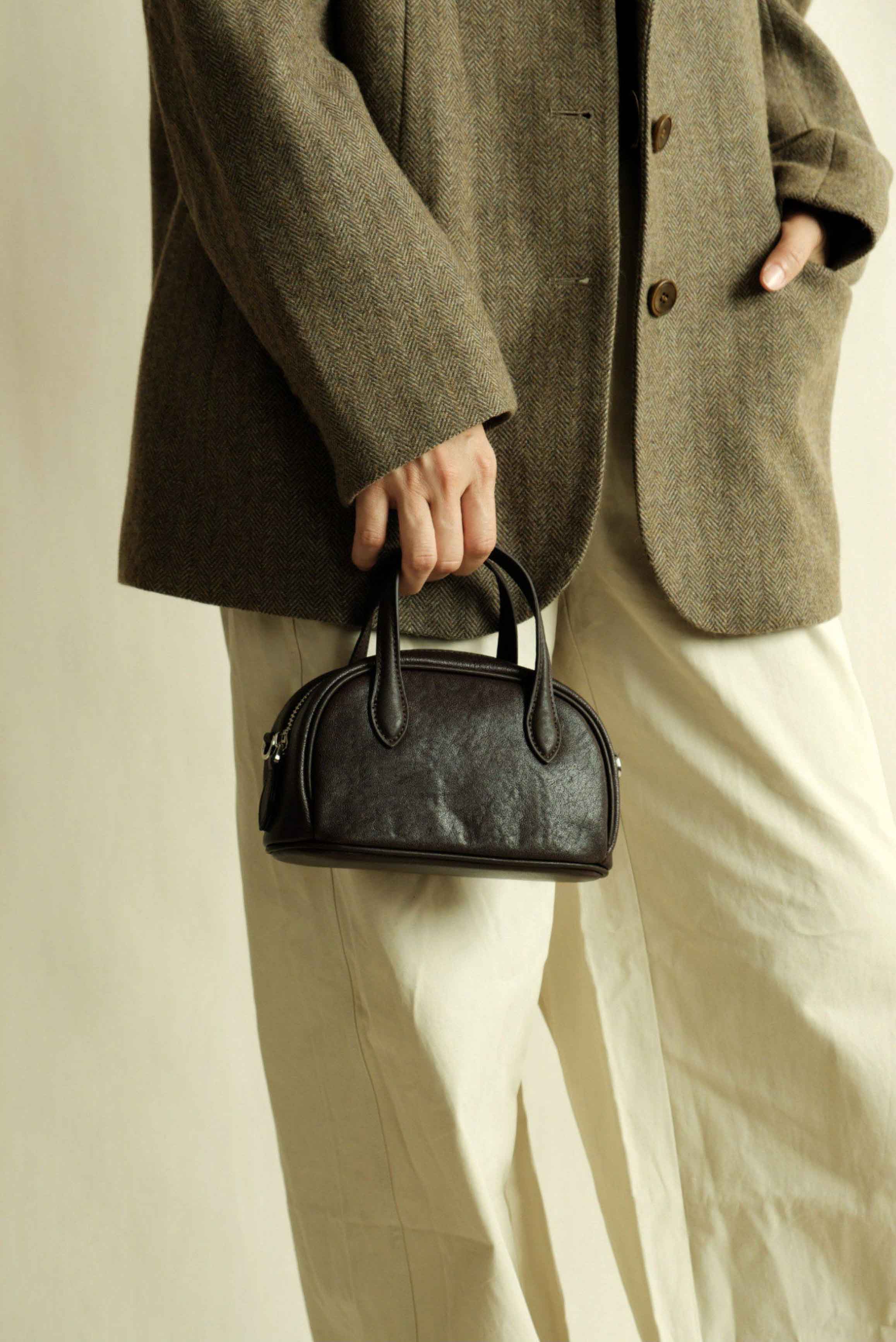 香港狄記皮具 狄記 原創真皮手工 ins郵差包 ins風格包包 頭層牛皮包包 皮革 原創手工真皮 皮件 DEEPKEE 復古真皮手工包