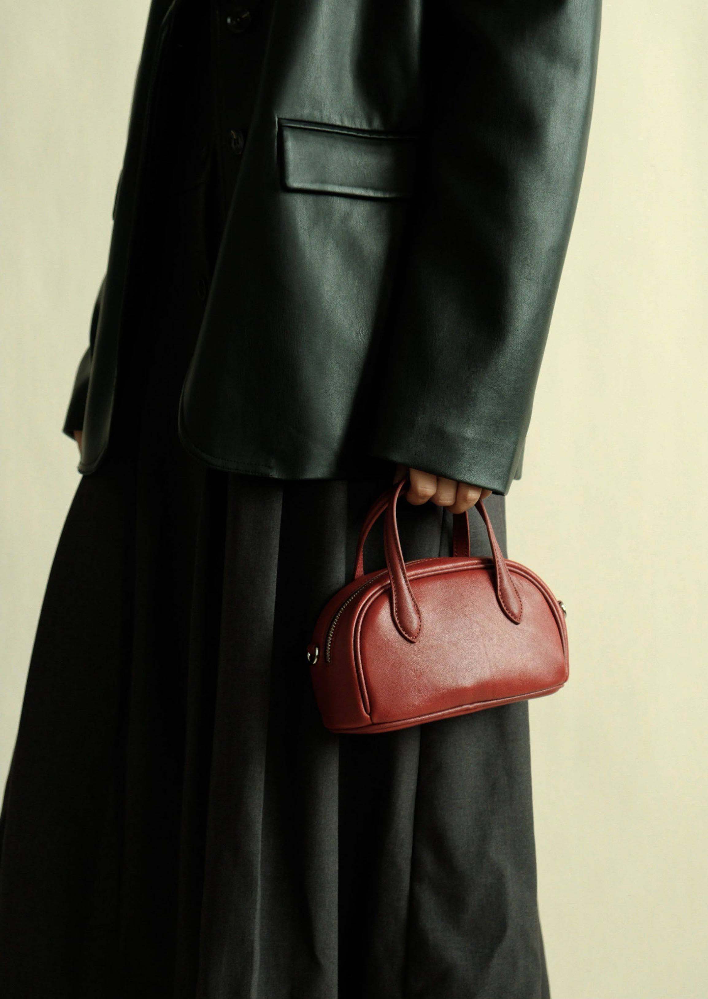 香港狄記皮具 狄記 原創真皮手工 ins郵差包 ins風格包包 頭層牛皮包包 皮革 原創手工真皮 皮件 DEEPKEE 復古真皮手工包