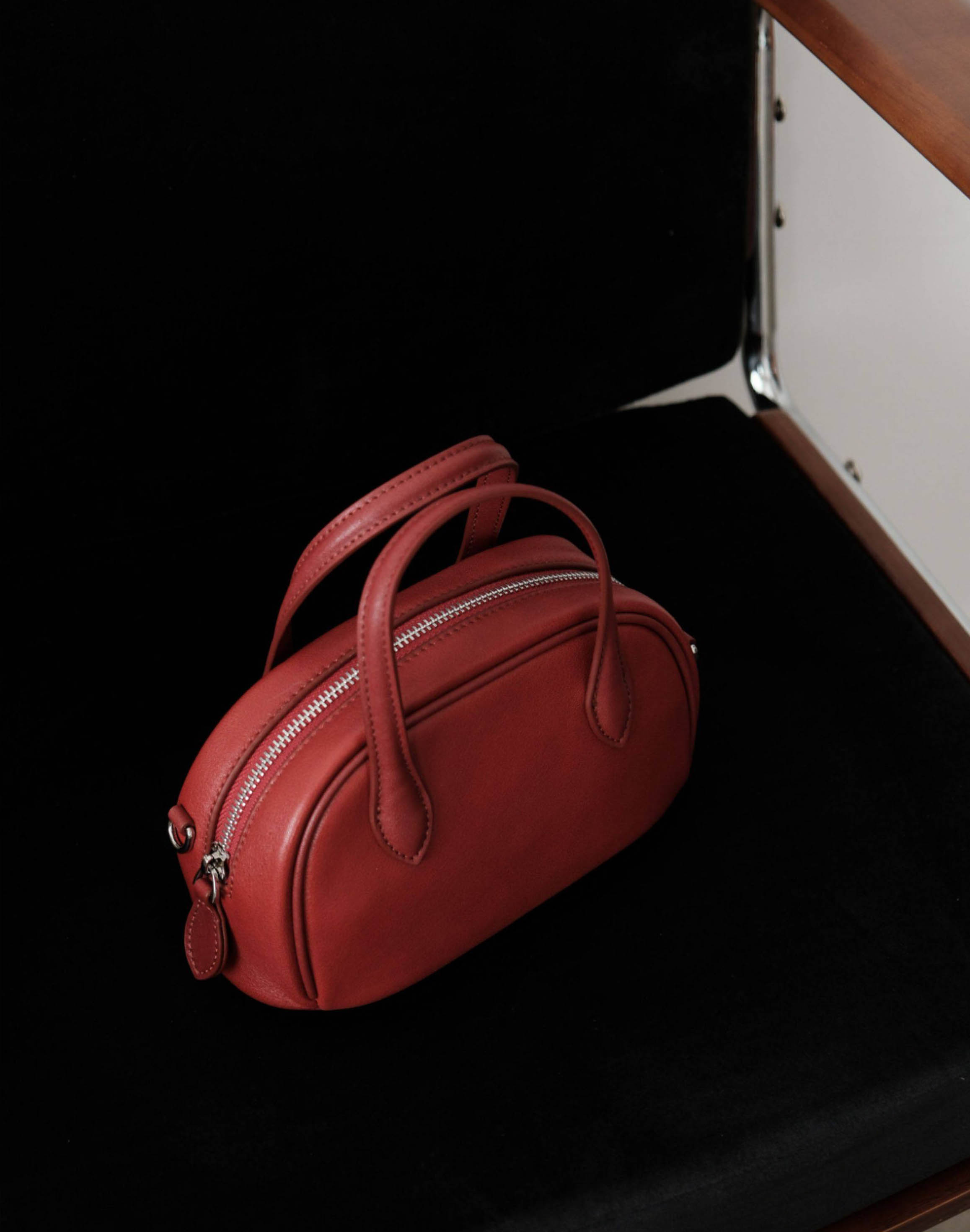 香港狄記皮具 狄記 原創真皮手工 ins郵差包 ins風格包包 頭層牛皮包包 皮革 原創手工真皮 皮件 DEEPKEE 復古真皮手工包