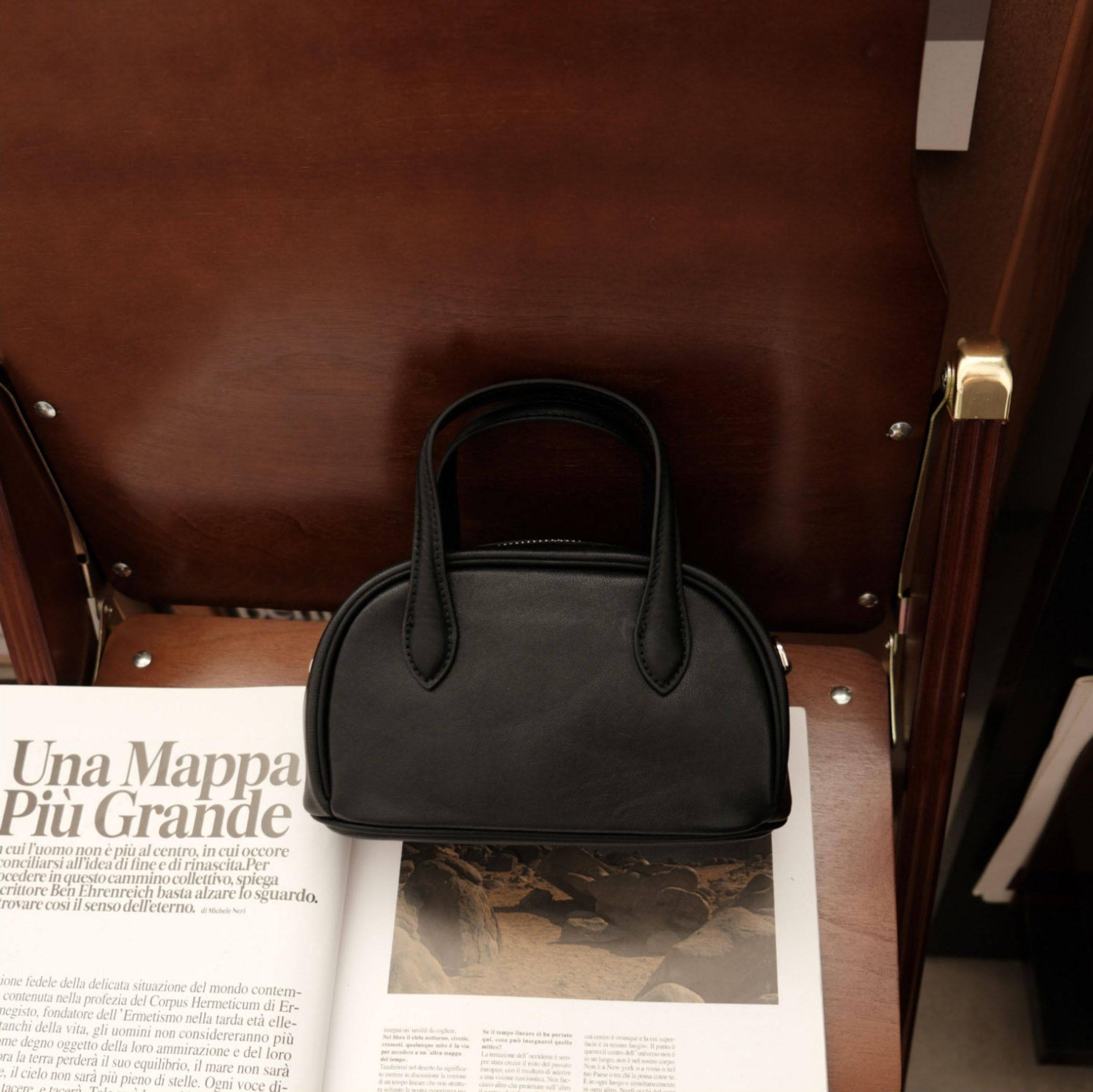 香港狄記皮具 狄記 原創真皮手工 ins郵差包 ins風格包包 頭層牛皮包包 皮革 原創手工真皮 皮件 DEEPKEE 復古真皮手工包