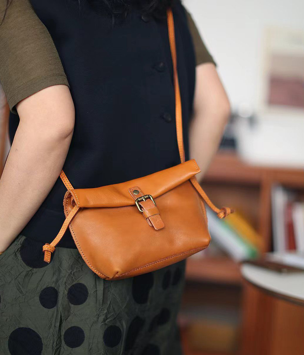 香港狄記皮具 狄記 原創真皮手工 ins郵差包 ins風格包包 頭層牛皮包包 皮革 原創手工真皮 皮件 DEEPKEE 復古真皮手工包