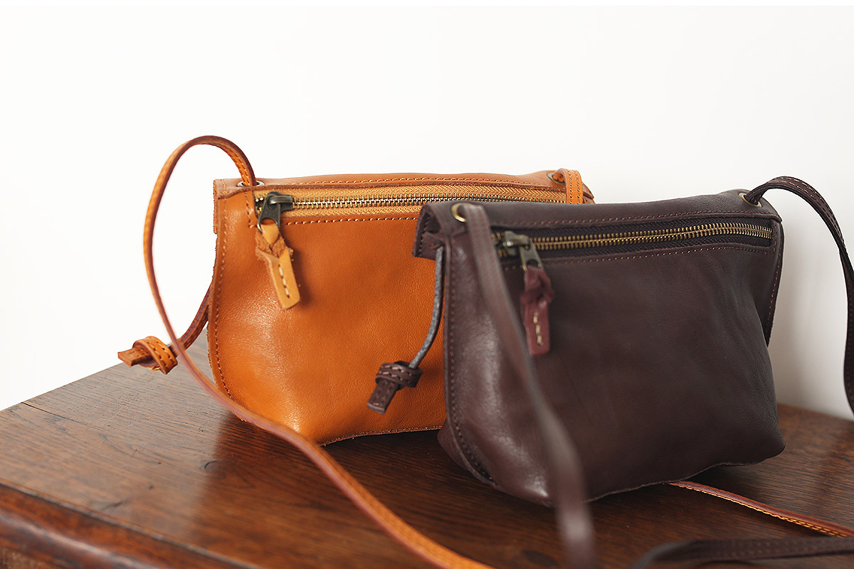 香港狄記皮具 狄記 原創真皮手工 ins郵差包 ins風格包包 頭層牛皮包包 皮革 原創手工真皮 皮件 DEEPKEE 復古真皮手工包