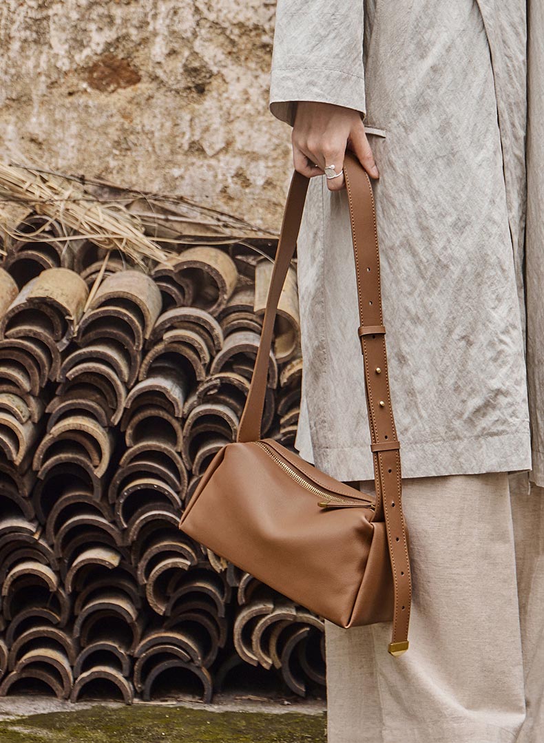 香港狄記皮具 狄記 原創真皮手工 ins郵差包 ins風格包包 頭層牛皮包包 皮革 原創手工真皮 皮件 DEEPKEE 復古真皮手工包