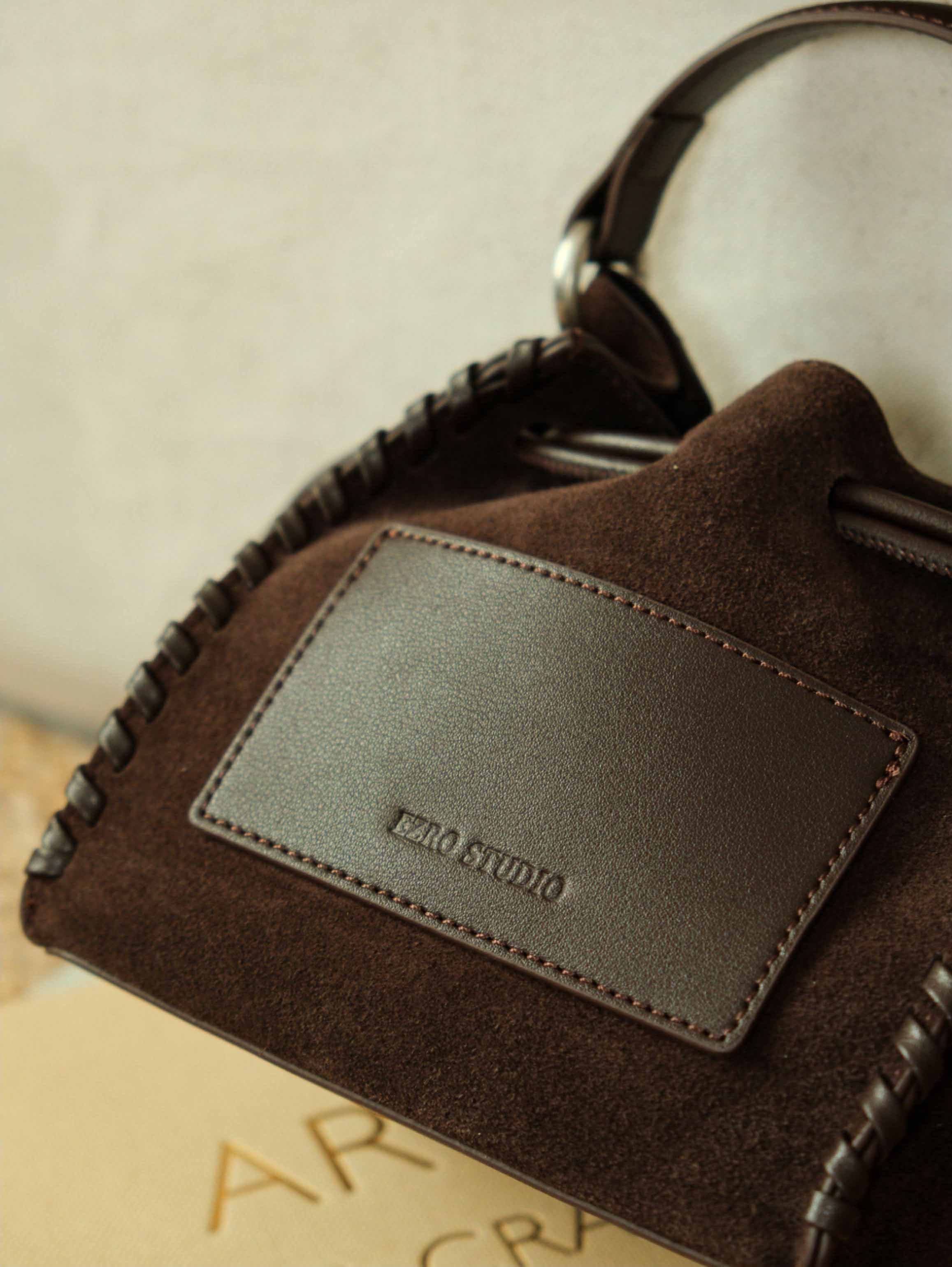 香港狄記皮具 狄記 原創真皮手工 ins郵差包 ins風格包包 頭層牛皮包包 皮革 原創手工真皮 皮件 DEEPKEE 復古真皮手工包