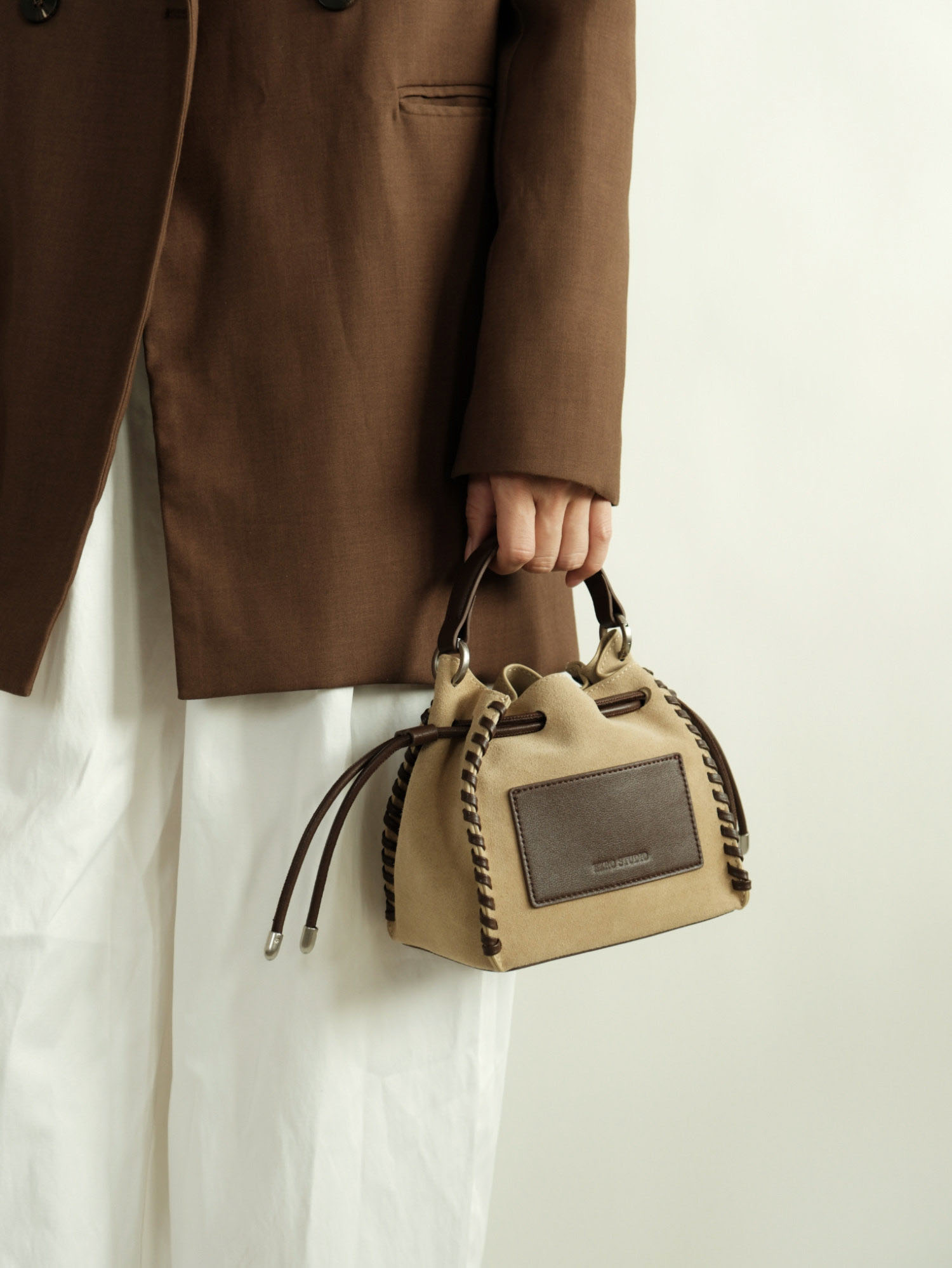 香港狄記皮具 狄記 原創真皮手工 ins郵差包 ins風格包包 頭層牛皮包包 皮革 原創手工真皮 皮件 DEEPKEE 復古真皮手工包