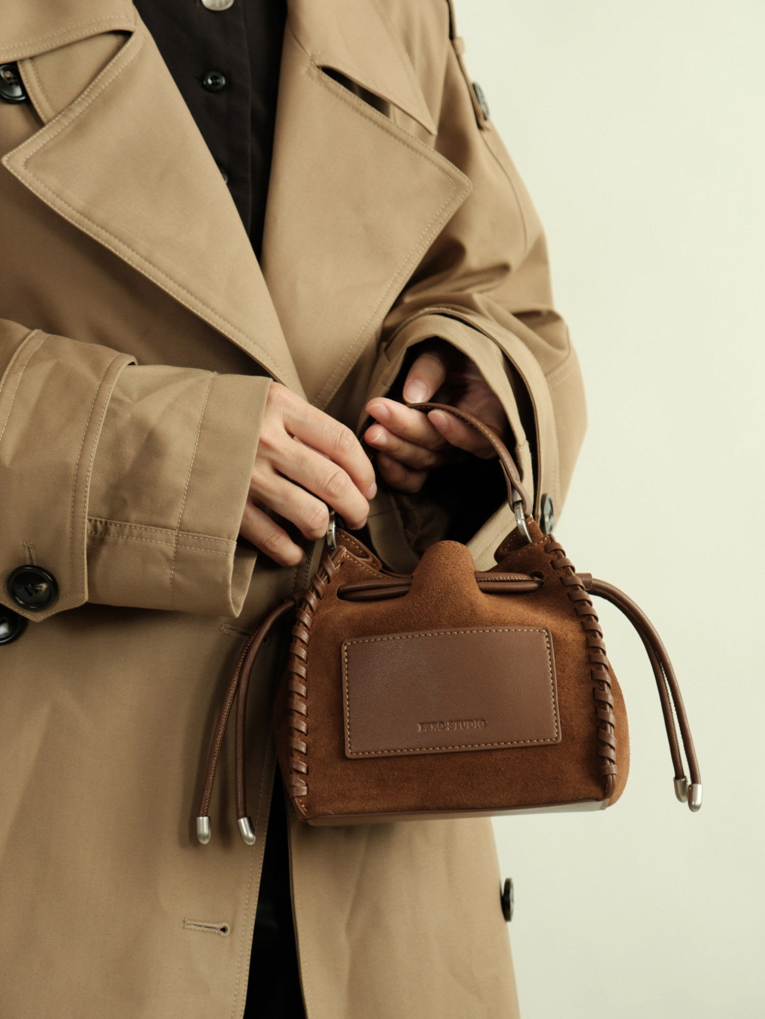 DEEPKEE 磨砂牛皮拼色抽繩福袋包 6267 號