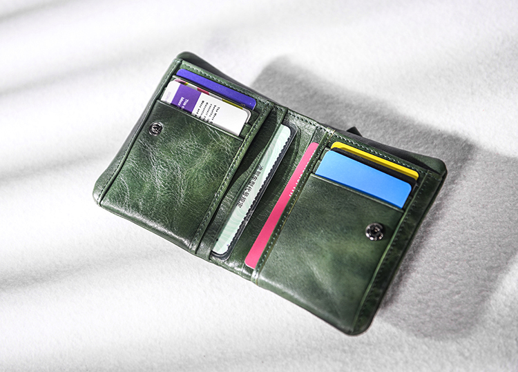 香港狄記皮具 狄記 原創真皮手工 ins郵差包 ins風格包包 頭層牛皮包包 皮革 原創手工真皮 皮件 DEEPKEE 復古包款 小眾軟皮手工包 真皮小方包 6325A 號