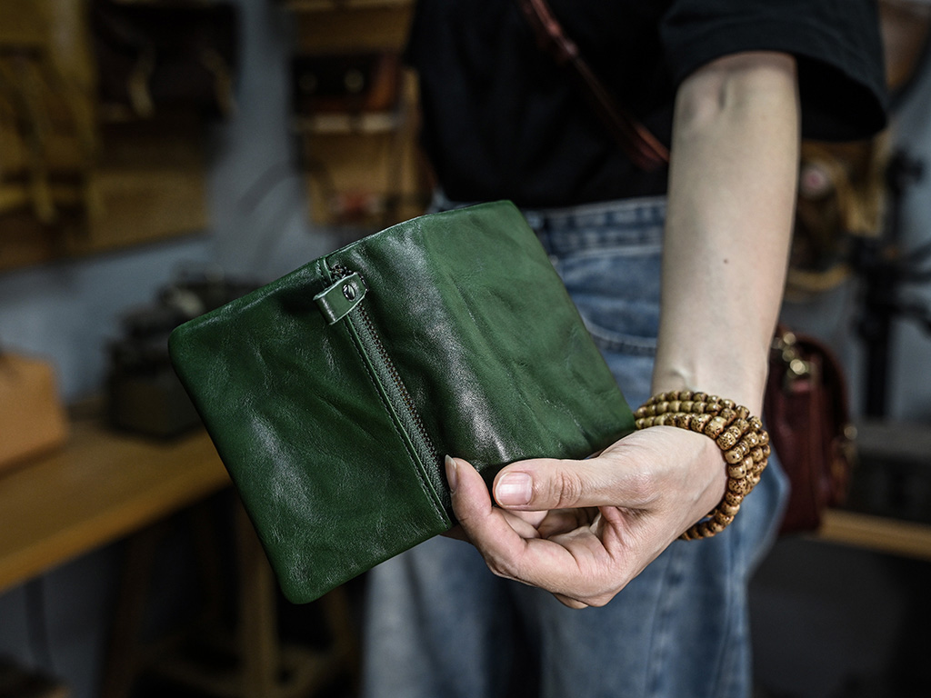 香港狄記皮具 狄記 原創真皮手工 ins郵差包 ins風格包包 頭層牛皮包包 皮革 原創手工真皮 皮件 DEEPKEE 復古包款 小眾軟皮手工包 真皮小方包 6325A 號