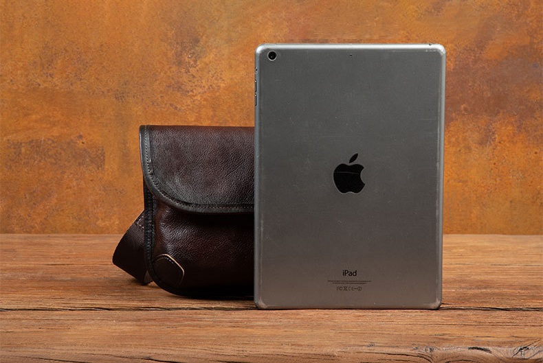 香港狄記皮具 狄記 原創真皮手工 ins郵差包 ins風格包包 頭層牛皮包包 皮革 原創手工真皮 皮件 DEEPKEE 復古真皮手工包