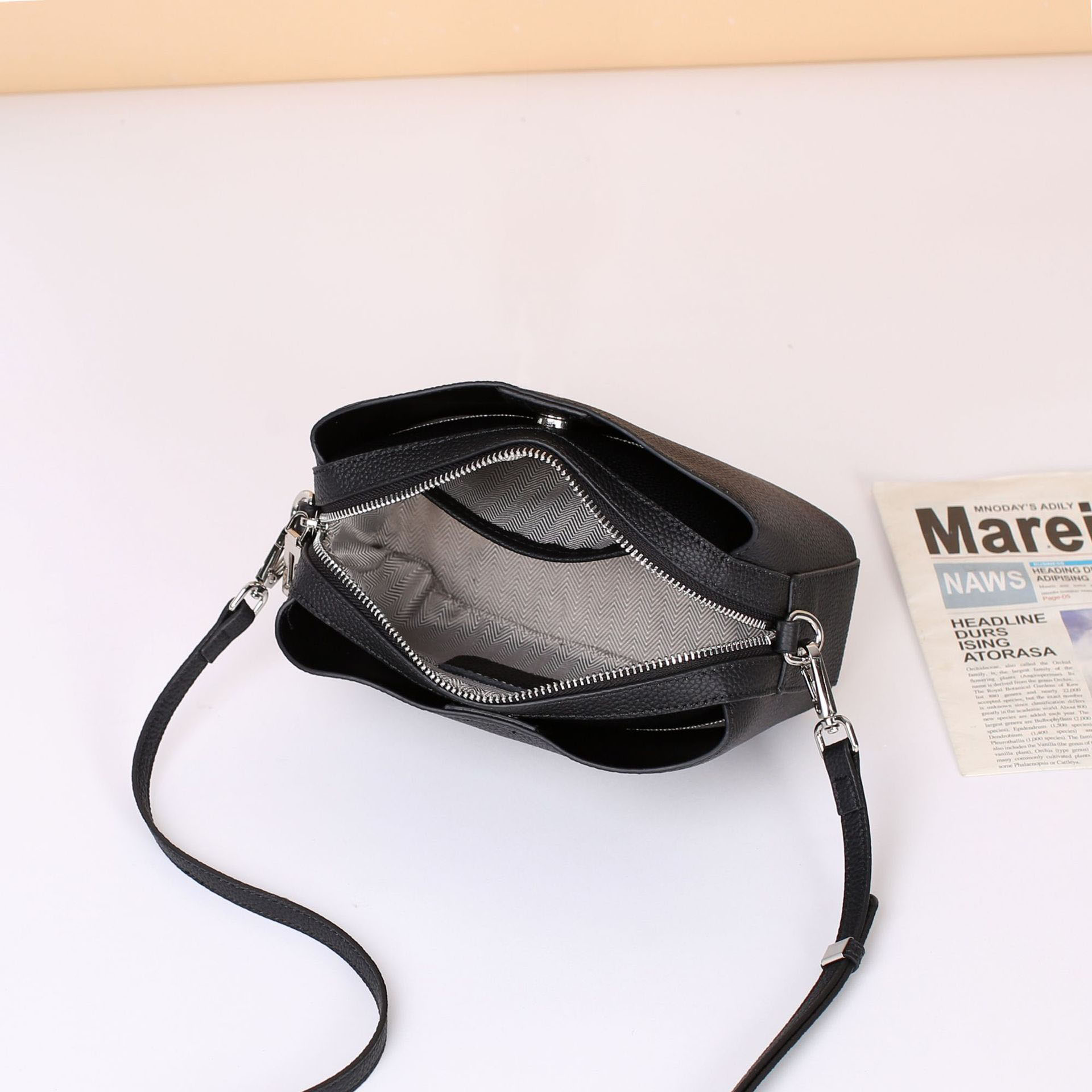 DEEPKEE original nubuck handmade full-grain genuine leather cowhide bag 真皮女包小方包高級感斜挎包時尚百搭 6716 號