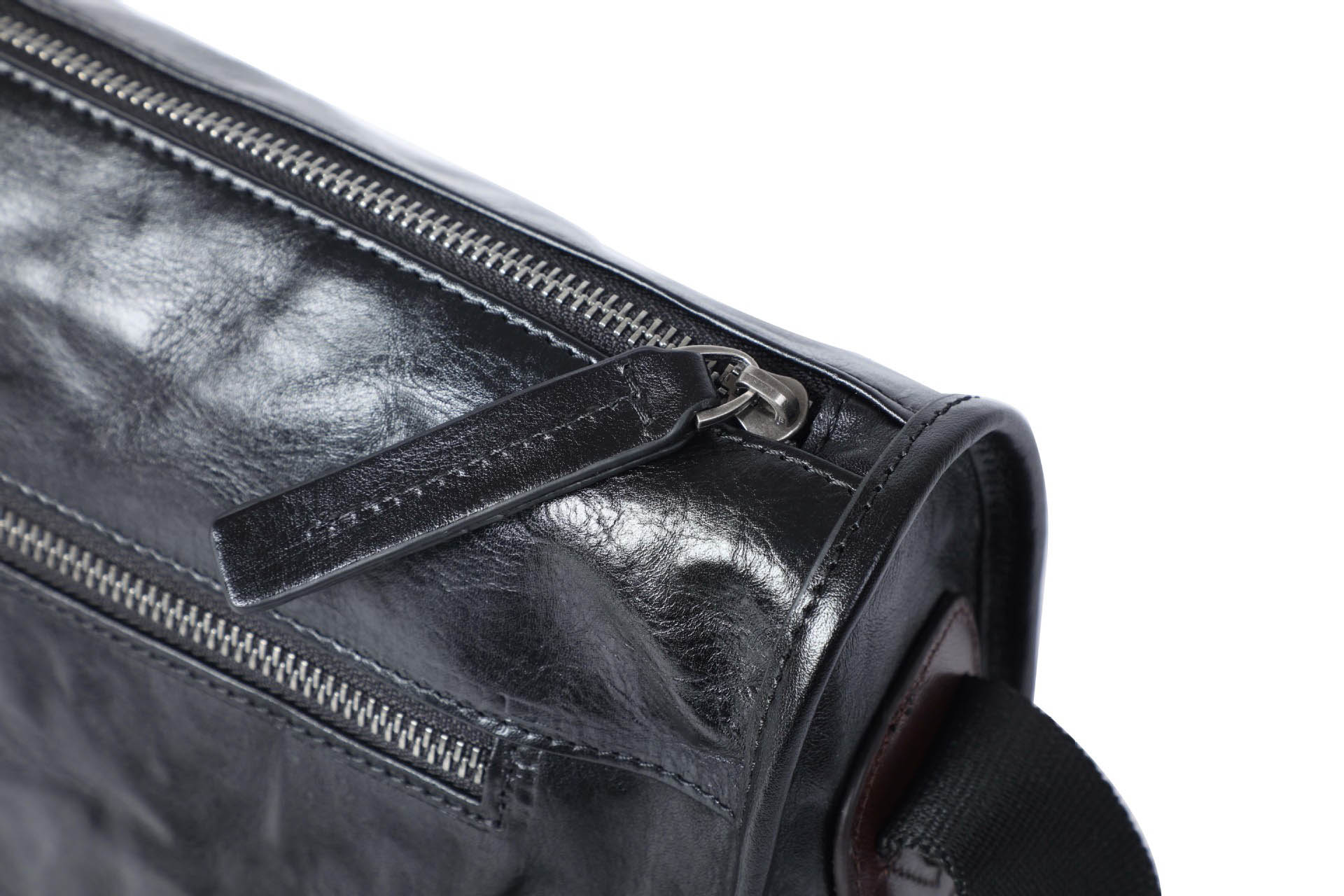 香港狄記皮具 狄記 原創真皮手工 ins郵差包 ins風格包包 頭層牛皮包包 皮革 原創手工真皮 皮件 DEEPKEE 復古真皮手工包