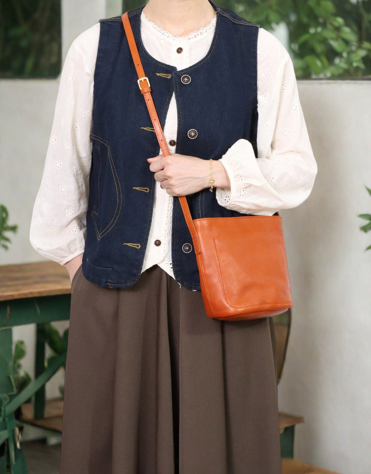 香港狄記皮具 狄記 原創真皮手工 ins郵差包 ins風格包包 頭層牛皮包包 皮革 原創手工真皮 皮件 DEEPKEE 復古真皮手工包