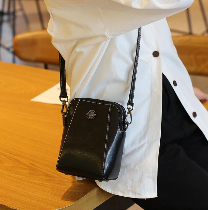 DEEPKEE original nubuck handmade full-grain genuine leather cowhide bag 牛皮手機包女拉鍊小包 6881 號