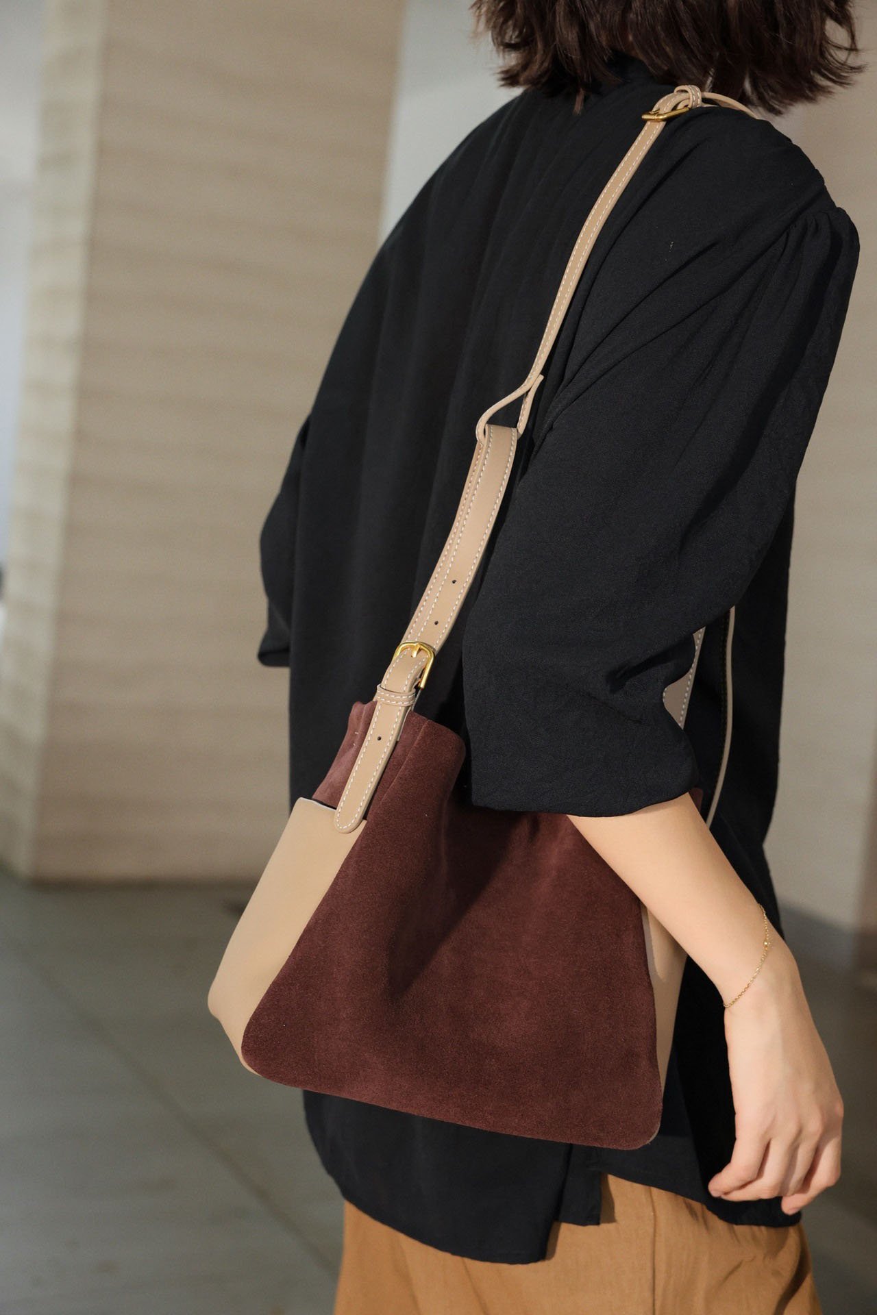 DEEPKEE original nubuck handmade full-grain genuine leather cowhide bag 簡約高級磨砂牛皮托特水桶包 7035 號