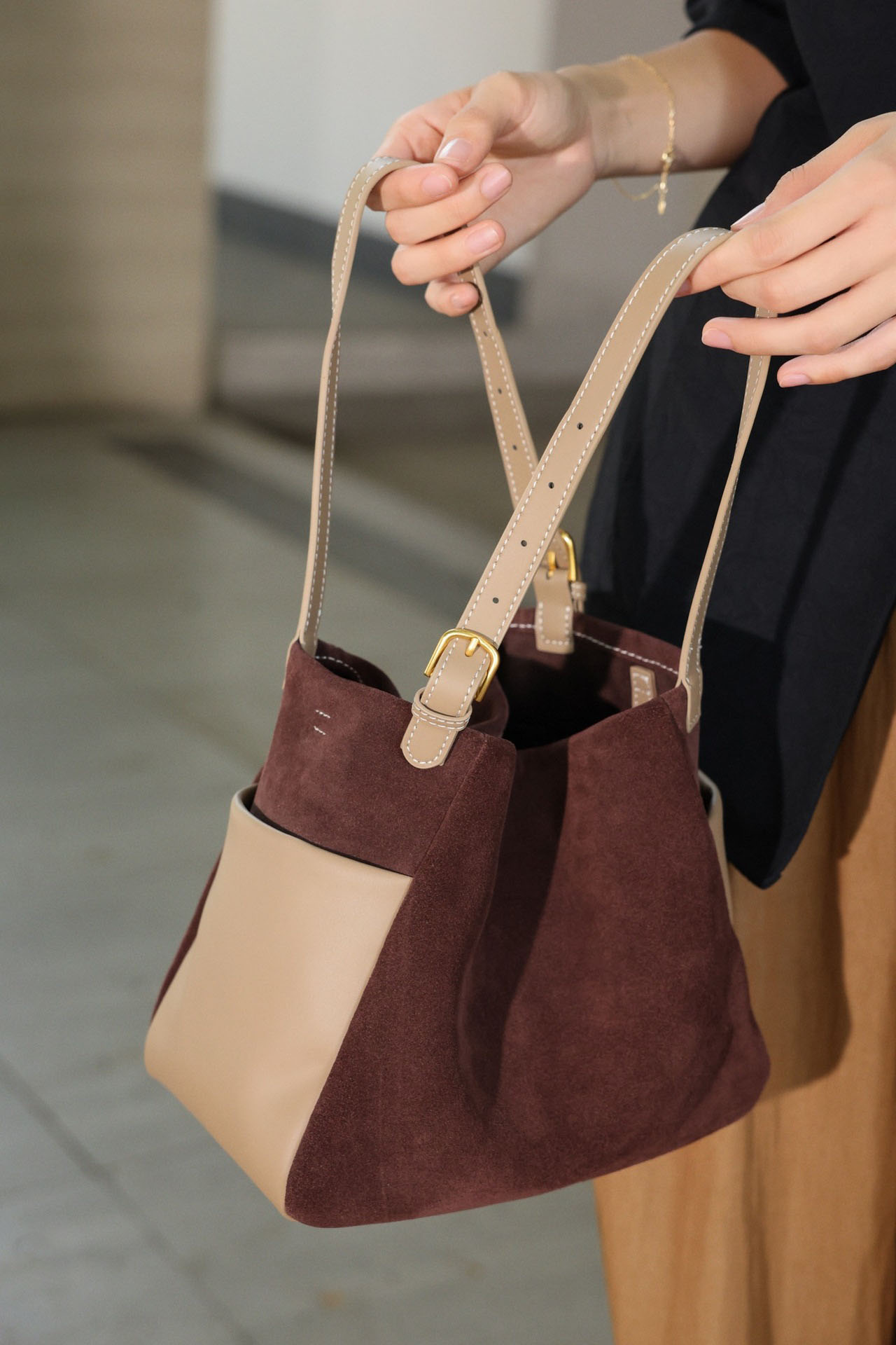 DEEPKEE original nubuck handmade full-grain genuine leather cowhide bag 簡約高級磨砂牛皮托特水桶包 7035 號