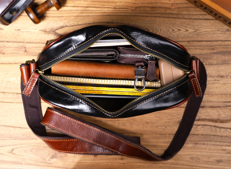 香港狄記皮具 狄記 原創真皮手工 ins郵差包 ins風格包包 頭層牛皮包包 皮革 原創手工真皮 皮件 DEEPKEE 復古真皮手工包