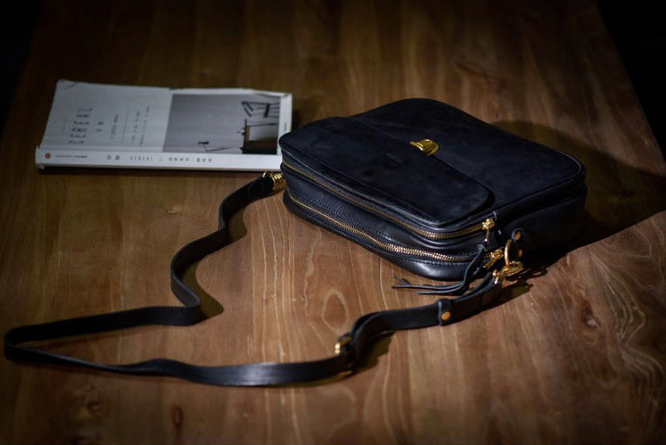 香港狄記皮具 狄記 原創真皮手工 ins郵差包 ins風格包包 頭層牛皮包包 皮革 原創手工真皮 皮件 DEEPKEE 復古真皮手工包