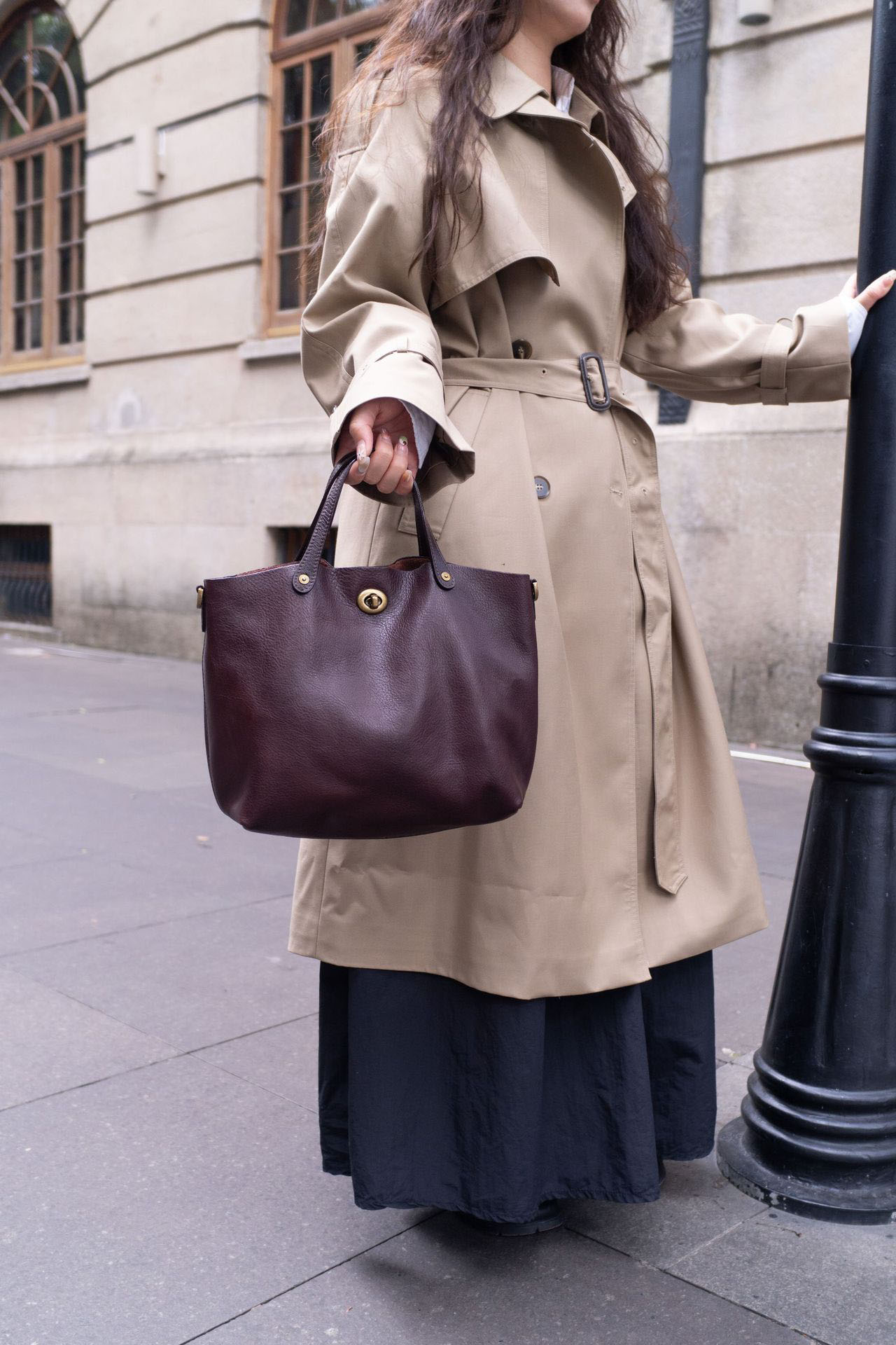 香港狄記皮具 狄記 原創真皮手工 ins郵差包 ins風格包包 頭層牛皮包包 皮革 原創手工真皮 皮件 DEEPKEE 復古真皮手工包