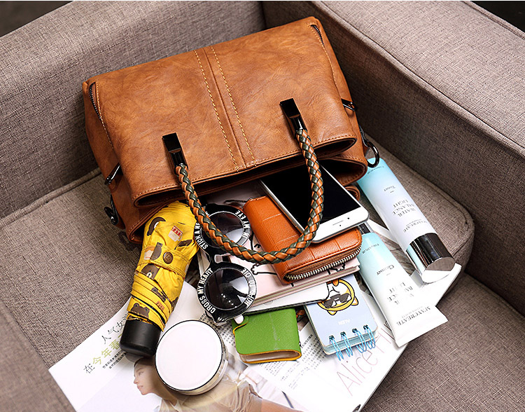 香港狄記皮具 狄記 原創真皮手工 ins郵差包 ins風格包包 頭層牛皮包包 皮革 原創手工真皮 皮件 DEEPKEE 復古真皮手工包