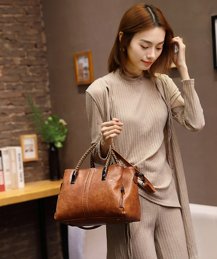 香港狄記皮具 狄記 原創真皮手工 ins郵差包 ins風格包包 頭層牛皮包包 皮革 原創手工真皮 皮件 DEEPKEE 復古真皮手工包