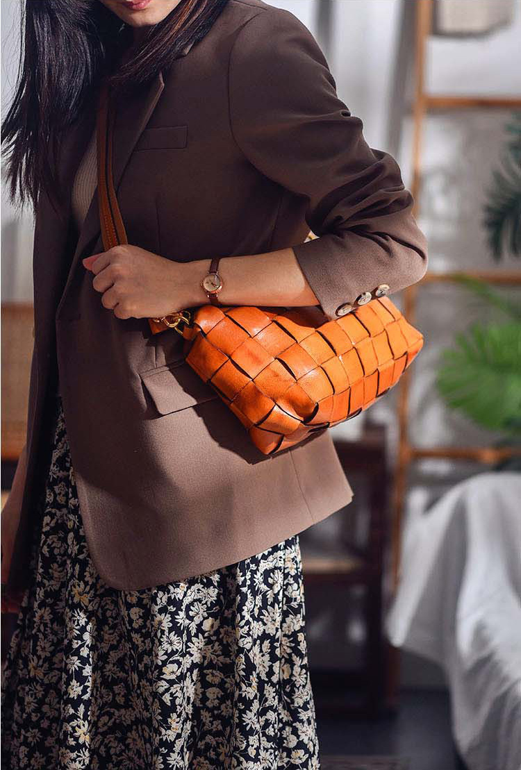 香港狄記皮具 狄記 原創真皮手工 ins郵差包 ins風格包包 頭層牛皮包包 皮革 原創手工真皮 皮件 DEEPKEE 復古真皮手工包