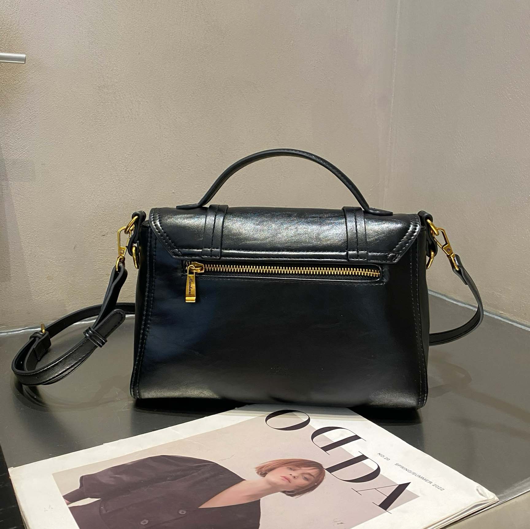 香港狄記皮具 狄記 原創真皮手工 ins郵差包 ins風格包包 頭層牛皮包包 皮革 原創手工真皮 皮件 DEEPKEE 復古真皮手工包