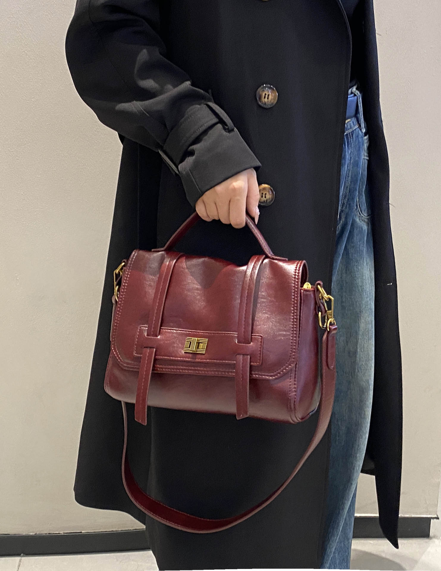 香港狄記皮具 狄記 原創真皮手工 ins郵差包 ins風格包包 頭層牛皮包包 皮革 原創手工真皮 皮件 DEEPKEE 復古真皮手工包