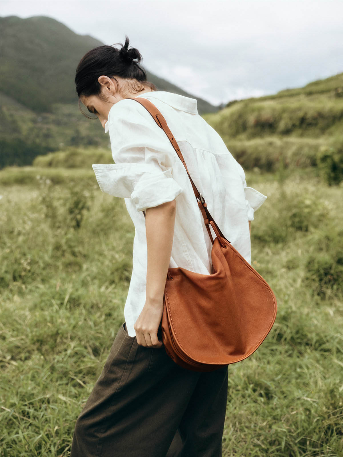 香港狄記皮具 狄記 原創真皮手工 ins郵差包 ins風格包包 頭層牛皮包包 皮革 原創手工真皮 皮件 DEEPKEE 復古真皮手工包