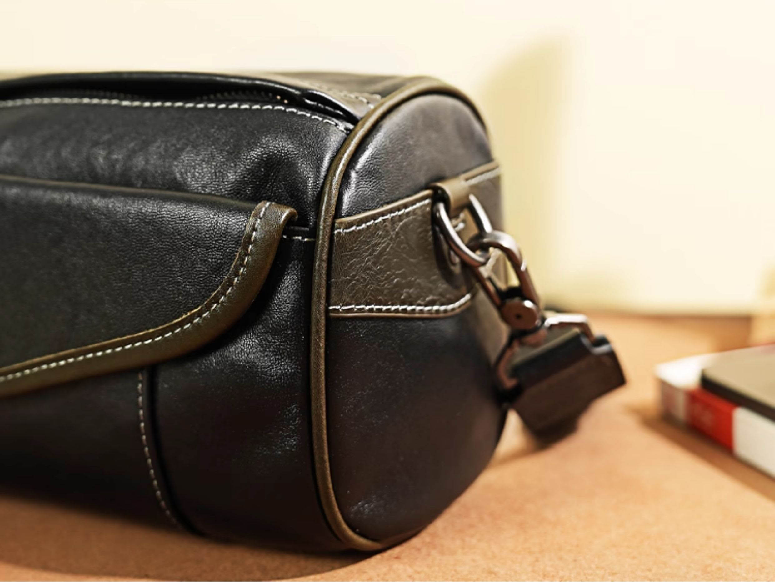 香港狄記皮具 狄記 原創真皮手工 ins郵差包 ins風格包包 頭層牛皮包包 皮革 原創手工真皮 皮件 DEEPKEE 復古真皮手工包