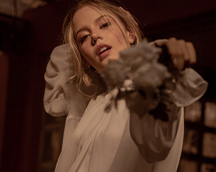 香港狄記皮具 狄記 原創真皮手工 ins郵差包 ins風格包包 頭層牛皮包包 皮革 原創手工真皮 皮件 DEEPKEE 復古真皮手工包