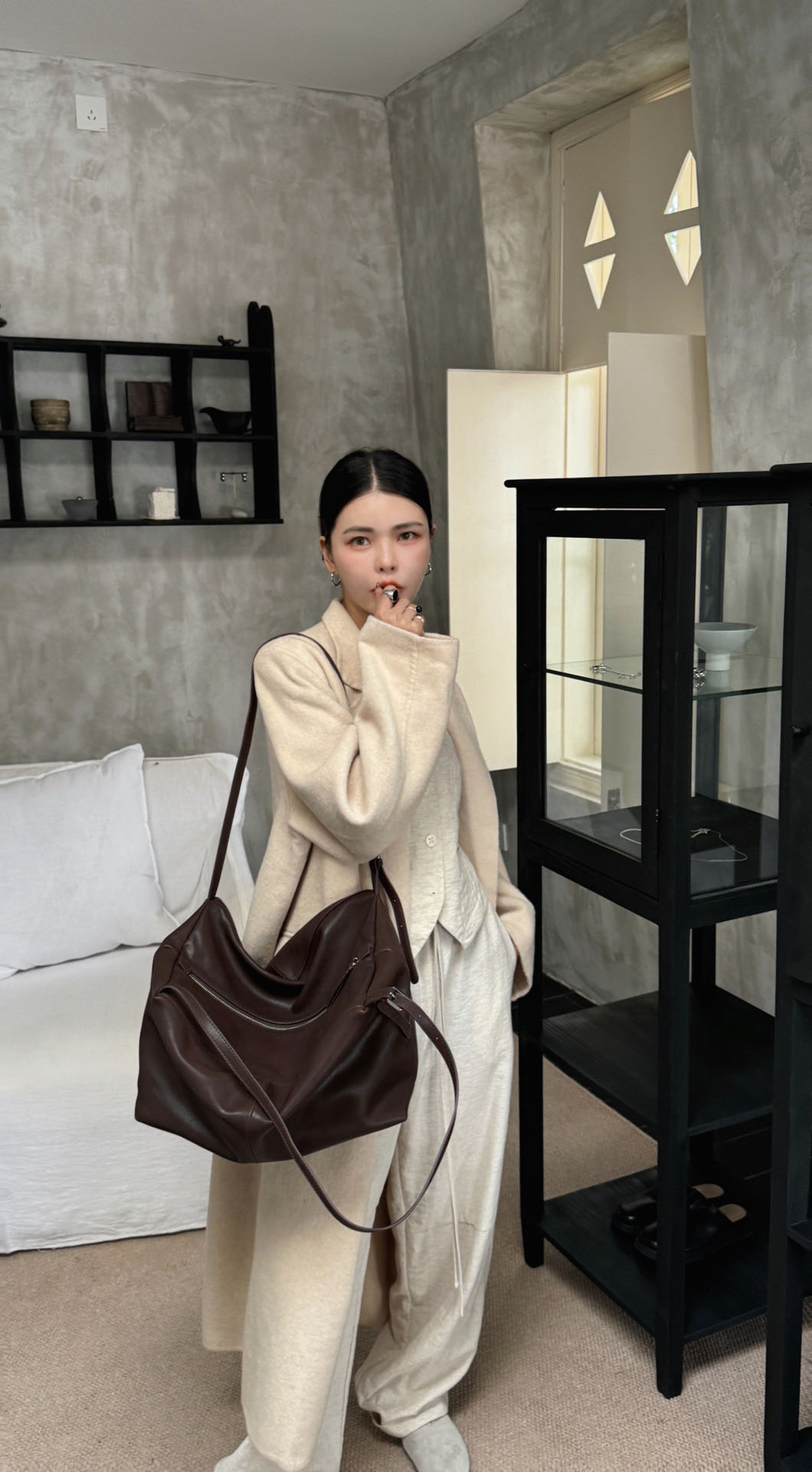 香港狄記皮具 狄記 原創真皮手工 ins郵差包 ins風格包包 頭層牛皮包包 皮革 原創手工真皮 皮件 DEEPKEE 復古真皮手工包