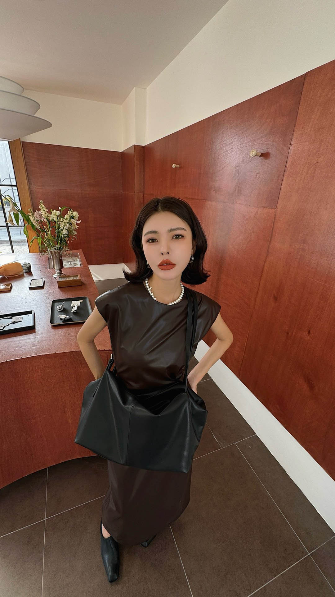 香港狄記皮具 狄記 原創真皮手工 ins郵差包 ins風格包包 頭層牛皮包包 皮革 原創手工真皮 皮件 DEEPKEE 復古真皮手工包