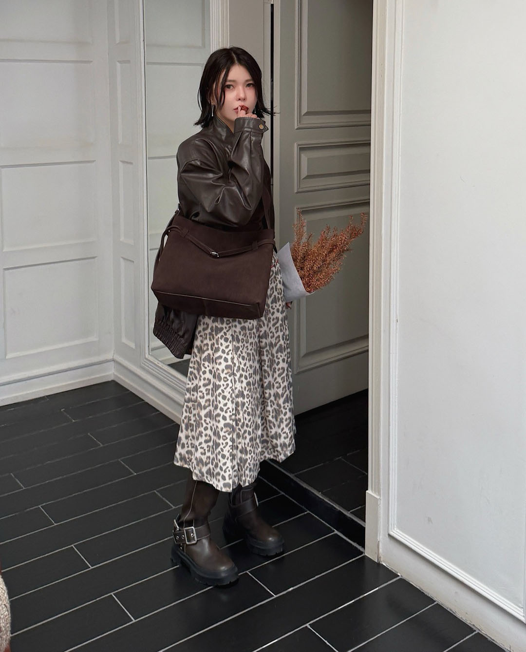 香港狄記皮具 狄記 原創真皮手工 ins郵差包 ins風格包包 頭層牛皮包包 皮革 原創手工真皮 皮件 DEEPKEE 復古真皮手工包