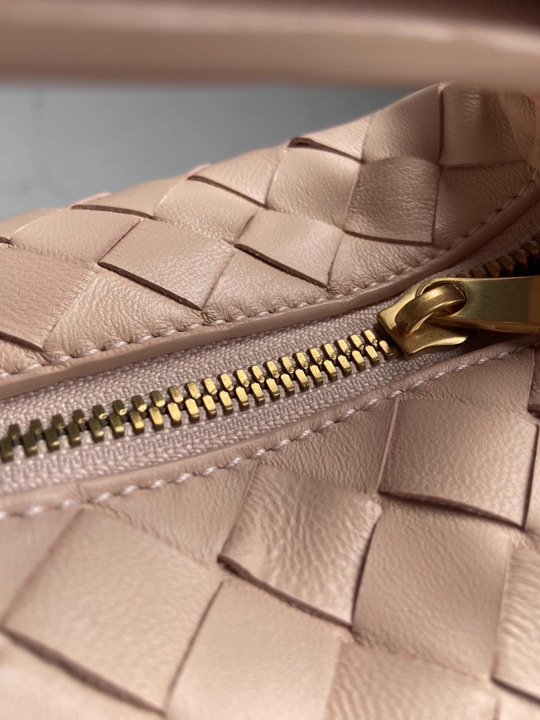 DEEPKEE BAGS | 職人技 純小羊皮ン編み織手提包 90102號