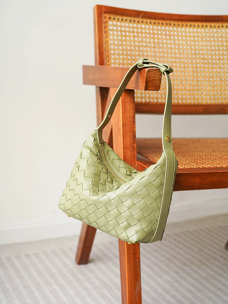 DEEPKEE BAGS | 職人技 小羊皮ン編み織手提包 90102號