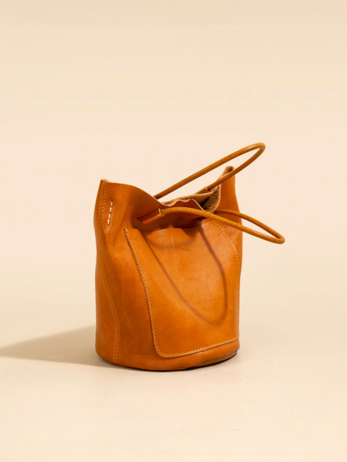 香港狄記皮具 狄記 原創真皮手工 ins郵差包 ins風格包包 頭層牛皮包包 皮革 原創手工真皮 皮件 DEEPKEE 復古真皮手工包