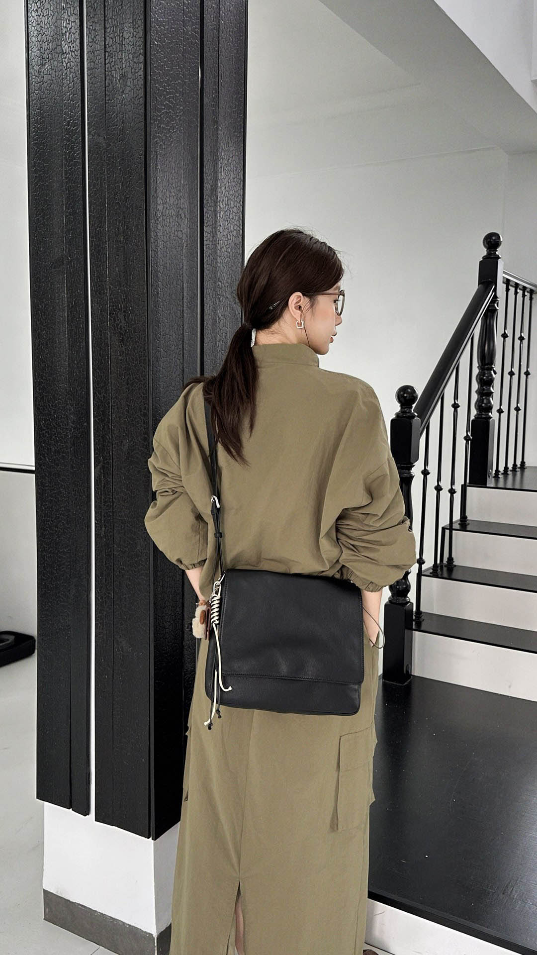 香港狄記皮具 狄記 原創真皮手工 ins郵差包 ins風格包包 頭層牛皮包包 皮革 原創手工真皮 皮件 DEEPKEE 復古真皮手工包