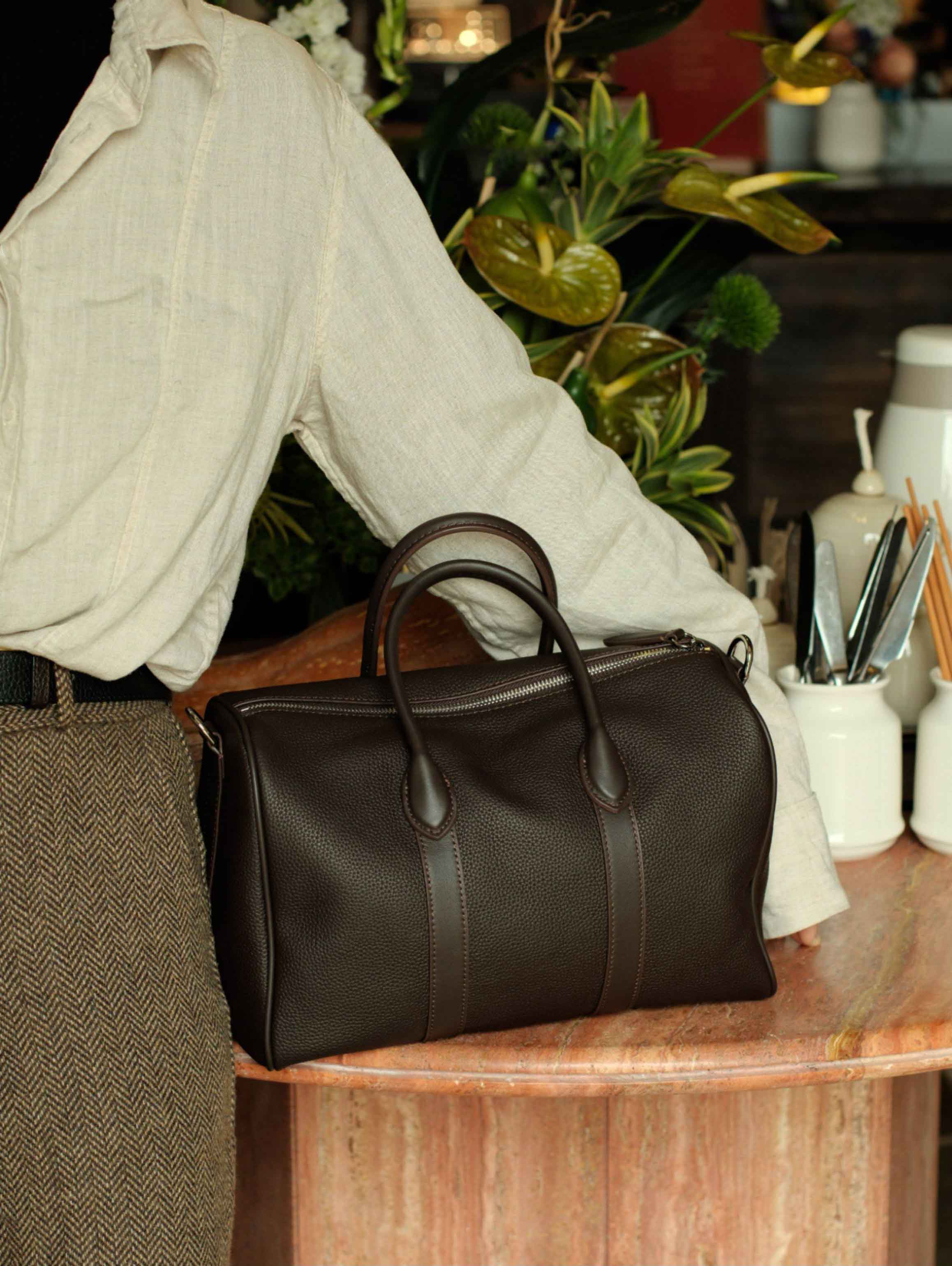 香港狄記皮具 狄記 原創真皮手工 ins郵差包 ins風格包包 頭層牛皮包包 皮革 原創手工真皮 皮件 DEEPKEE 復古真皮手工包