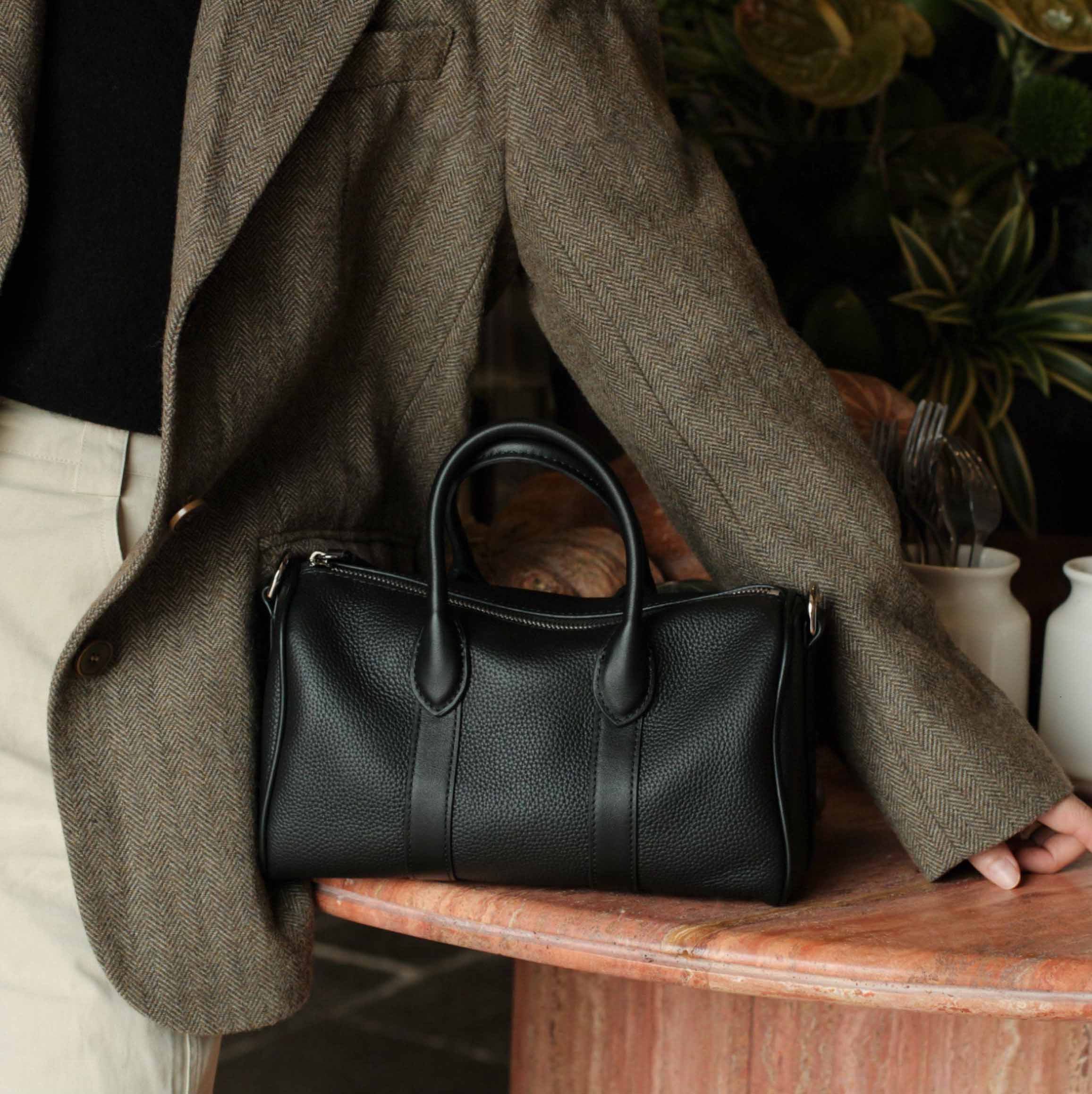 香港狄記皮具 狄記 原創真皮手工 ins郵差包 ins風格包包 頭層牛皮包包 皮革 原創手工真皮 皮件 DEEPKEE 復古真皮手工包