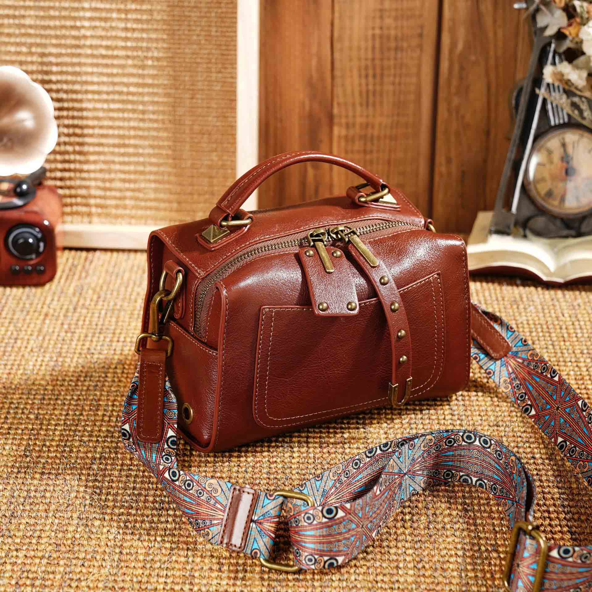 香港狄記皮具 狄記 原創真皮手工 ins郵差包 ins風格包包 頭層牛皮包包 皮革 原創手工真皮 皮件 DEEPKEE 復古真皮手工包