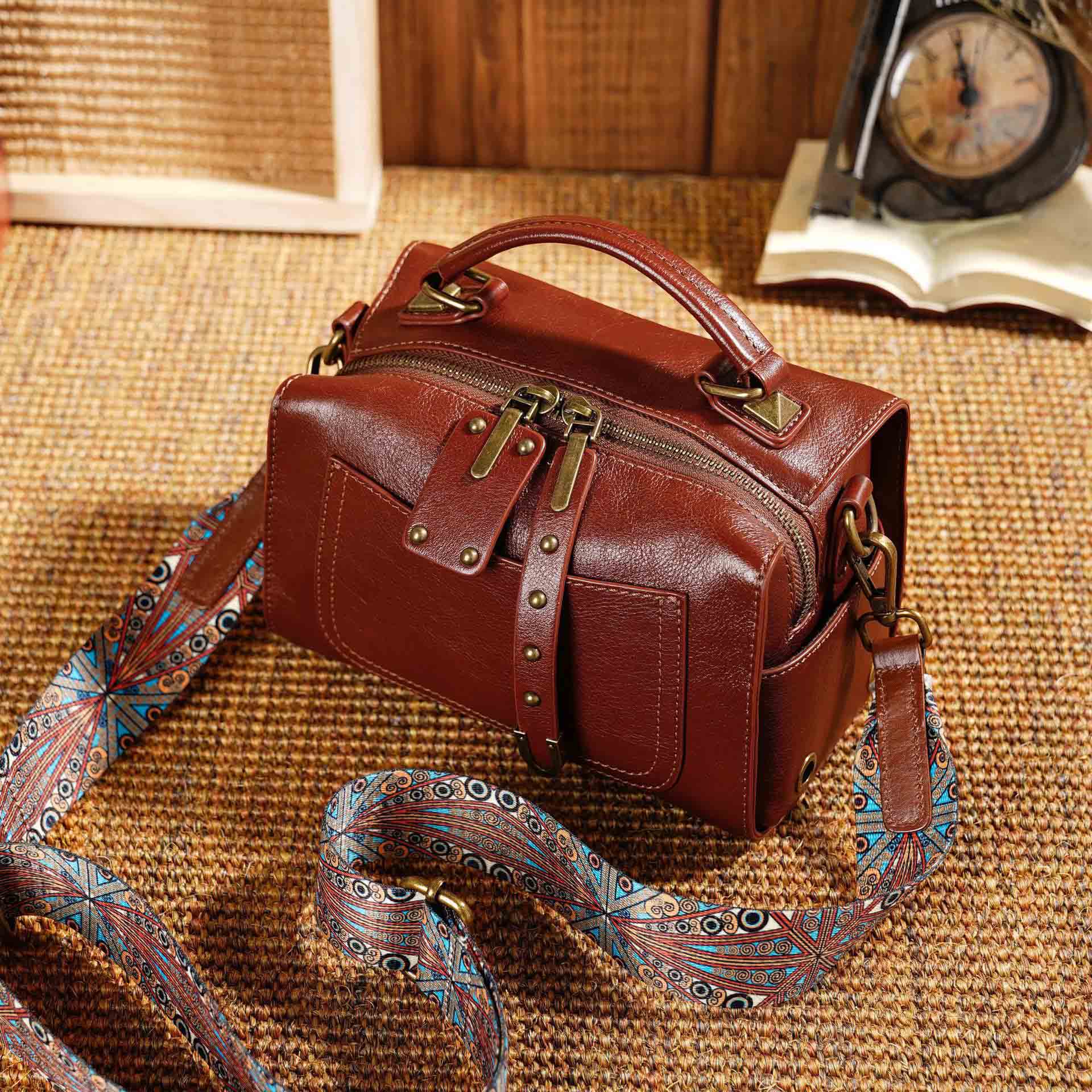 香港狄記皮具 狄記 原創真皮手工 ins郵差包 ins風格包包 頭層牛皮包包 皮革 原創手工真皮 皮件 DEEPKEE 復古真皮手工包