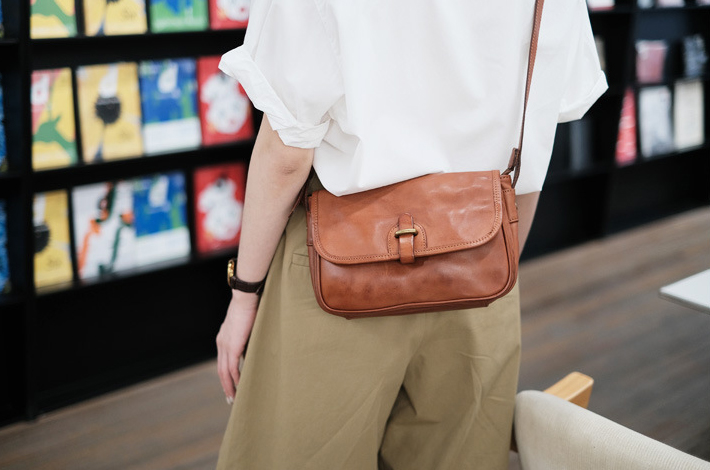 DEEPKEE original nubuck handmade full-grain genuine leather cowhide bag 新款質感通勤小方包真皮復古斜挎包 9264-D 號