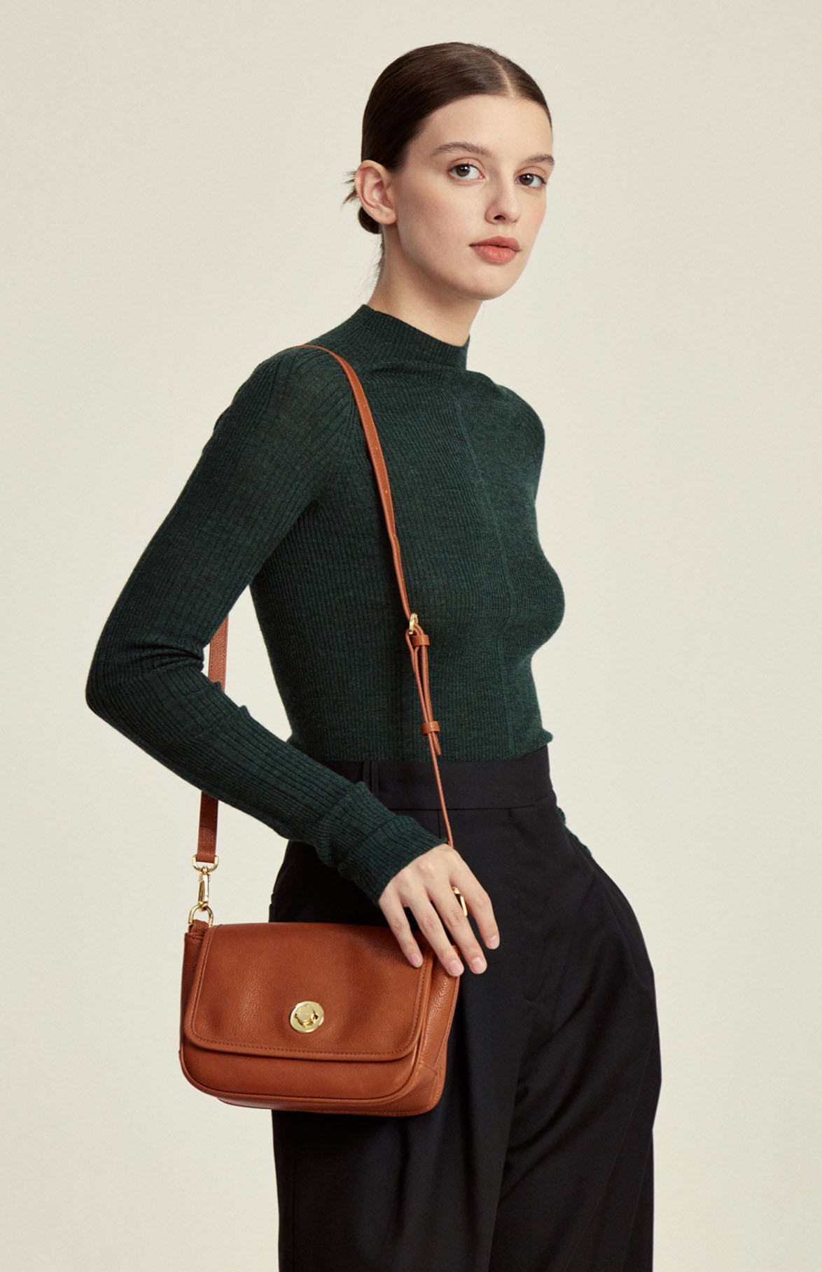 香港狄記皮具 狄記 原創真皮手工 ins郵差包 ins風格包包 頭層牛皮包包 皮革 原創手工真皮 皮件 DEEPKEE 復古真皮手工包