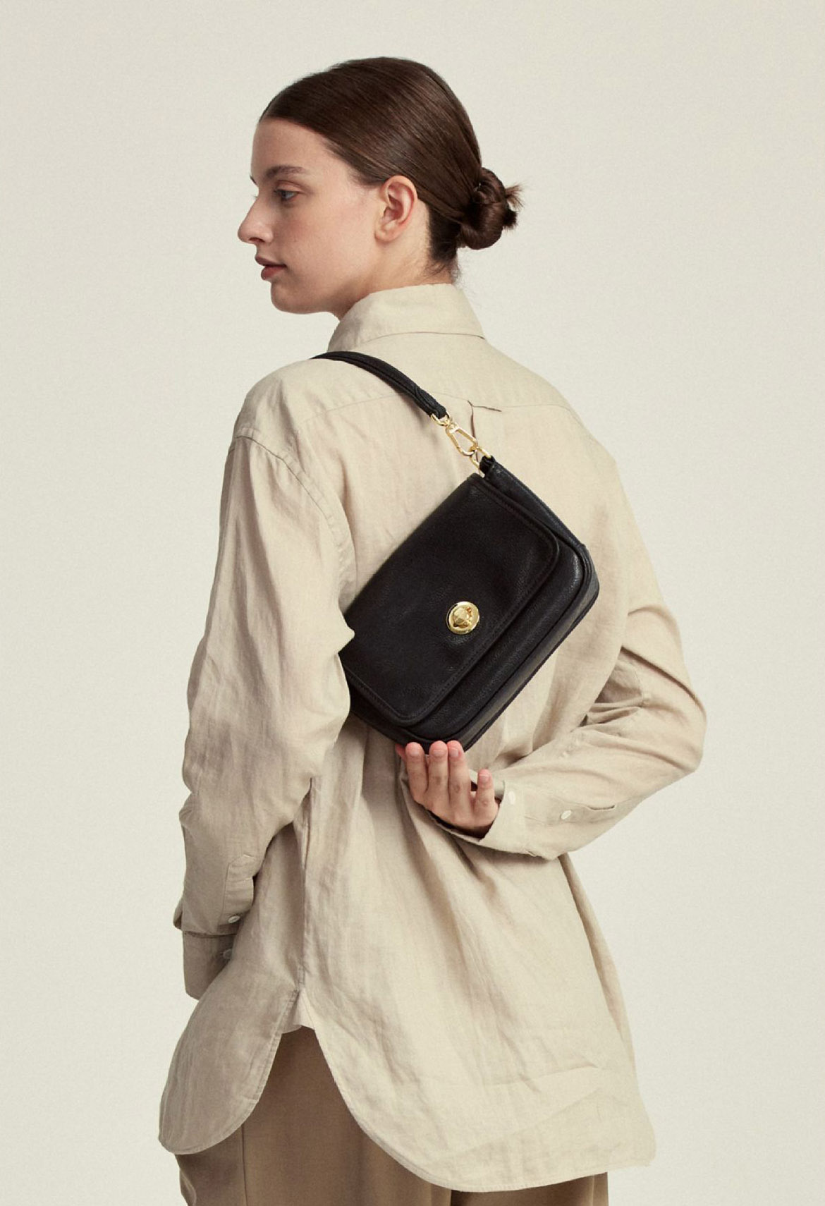 香港狄記皮具 狄記 原創真皮手工 ins郵差包 ins風格包包 頭層牛皮包包 皮革 原創手工真皮 皮件 DEEPKEE 復古真皮手工包