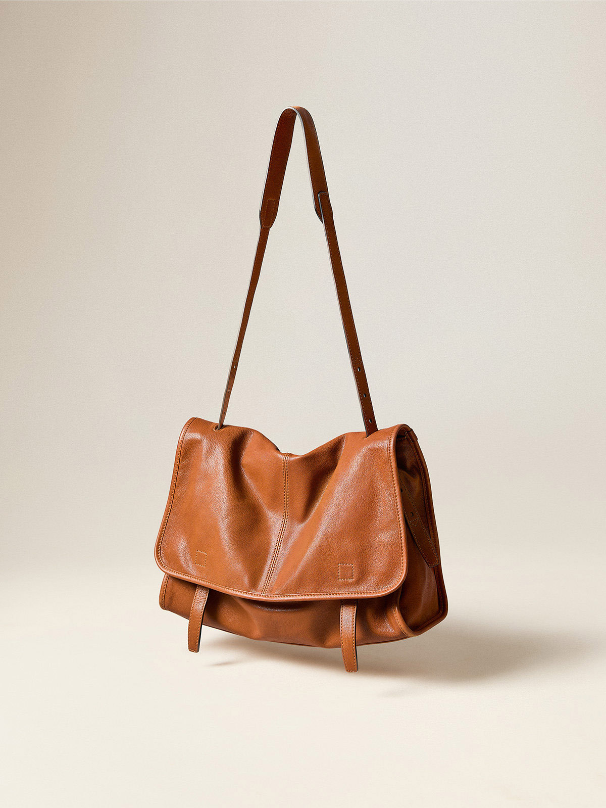 香港狄記皮具 狄記 原創真皮手工 ins郵差包 ins風格包包 頭層牛皮包包 皮革 原創手工真皮 皮件 DEEPKEE 復古真皮手工包