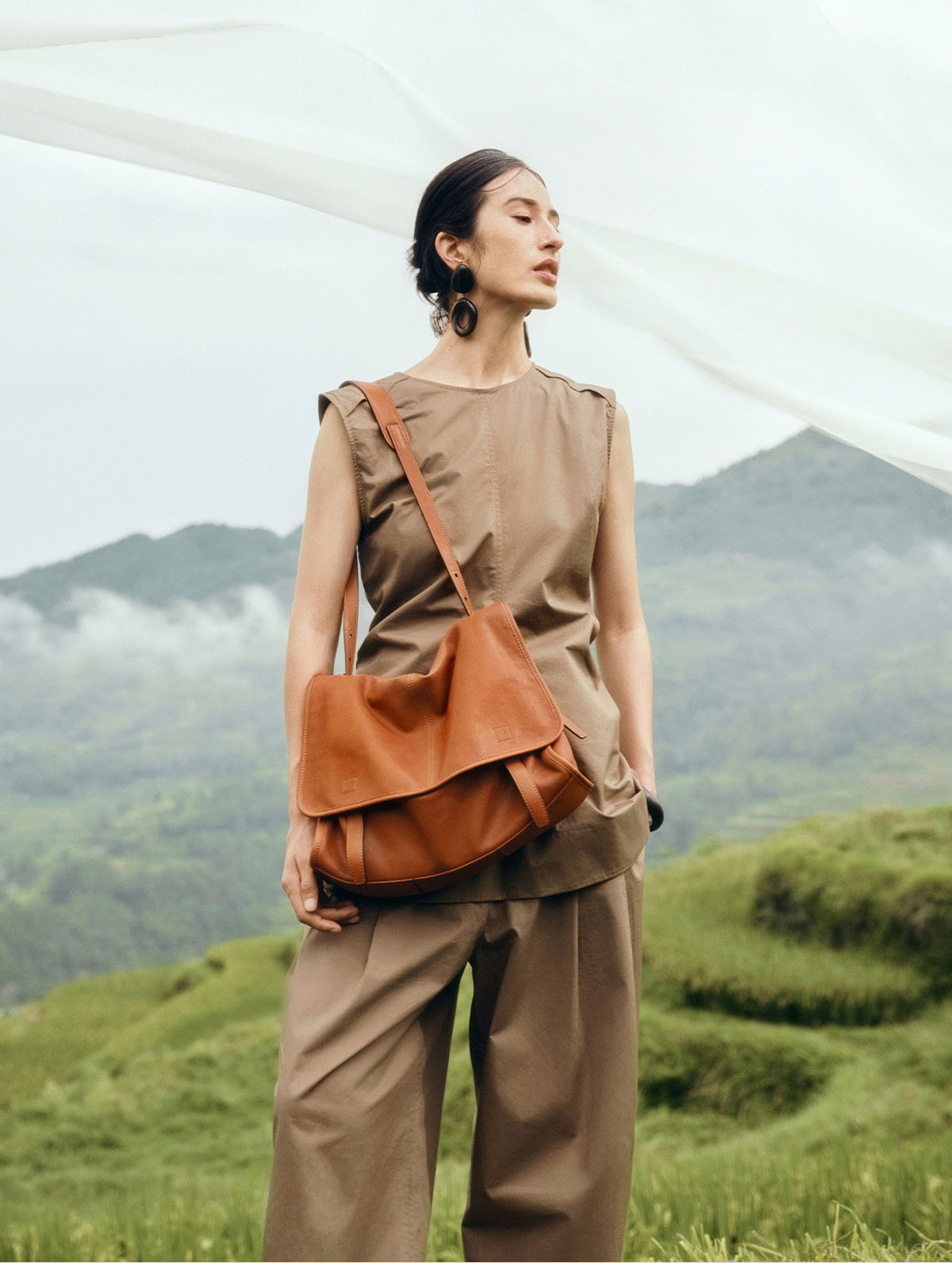 香港狄記皮具 狄記 原創真皮手工 ins郵差包 ins風格包包 頭層牛皮包包 皮革 原創手工真皮 皮件 DEEPKEE 復古真皮手工包