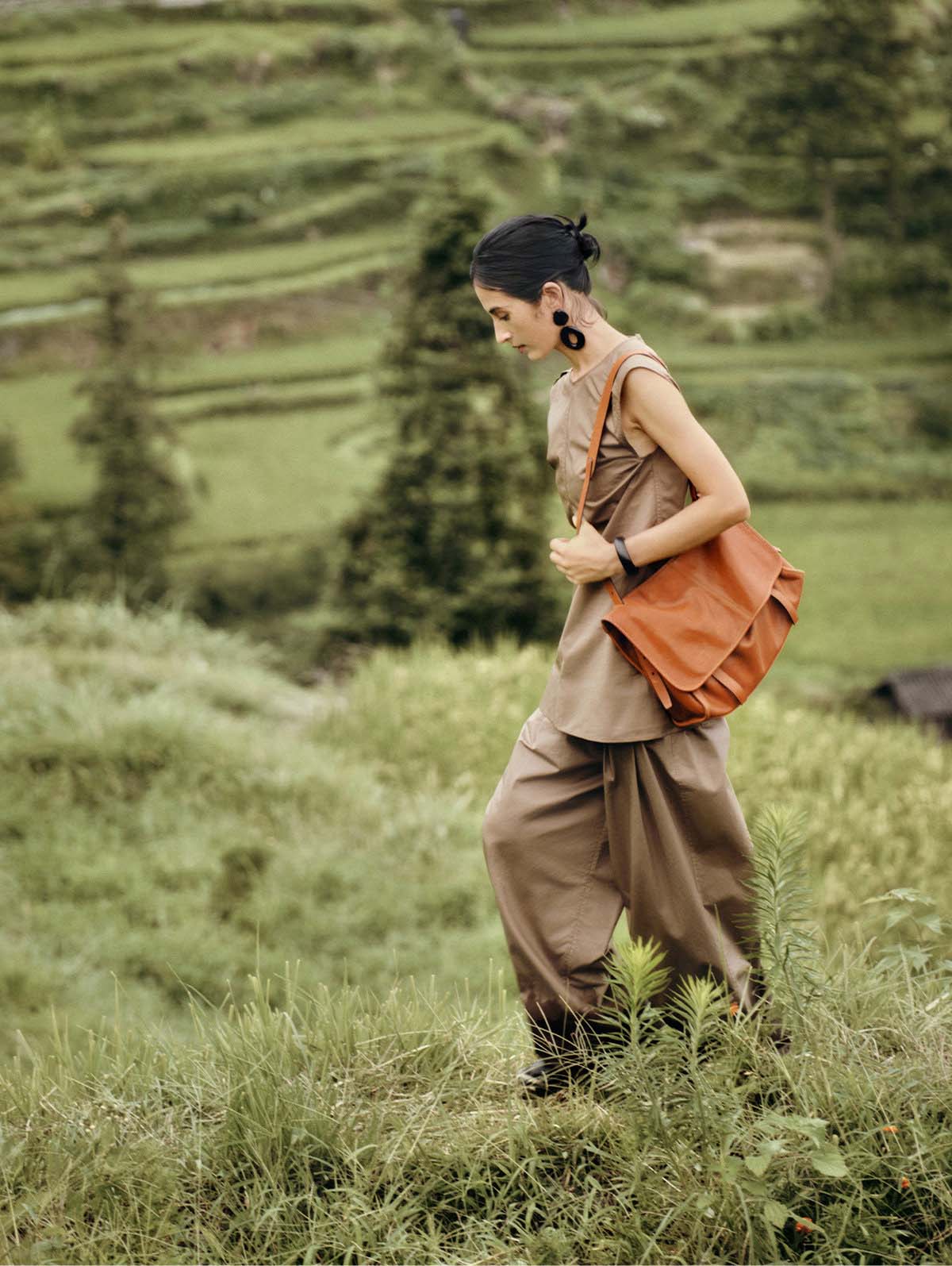 香港狄記皮具 狄記 原創真皮手工 ins郵差包 ins風格包包 頭層牛皮包包 皮革 原創手工真皮 皮件 DEEPKEE 復古真皮手工包